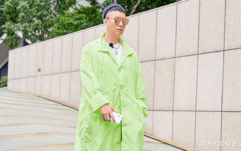 【极限挑战】《极挑6》当艺兴要求每期来6个女嘉宾时有谁注意导演反应？太真实