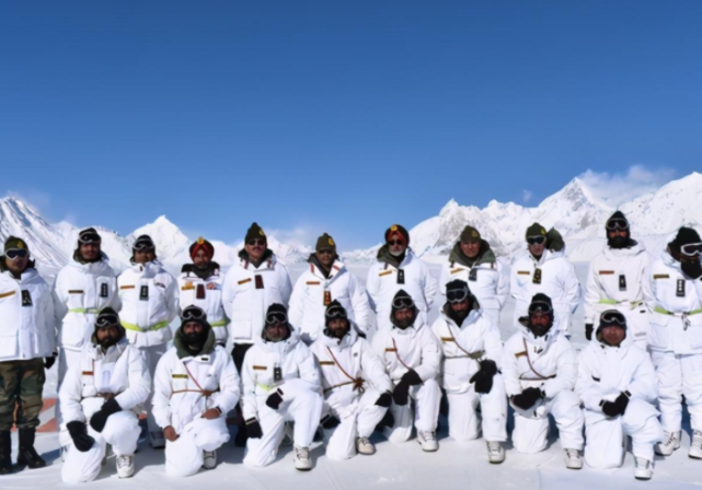 白鲸新视点 加强军事威慑能力？印度完成中印边境战略部署，一线总兵力超30万