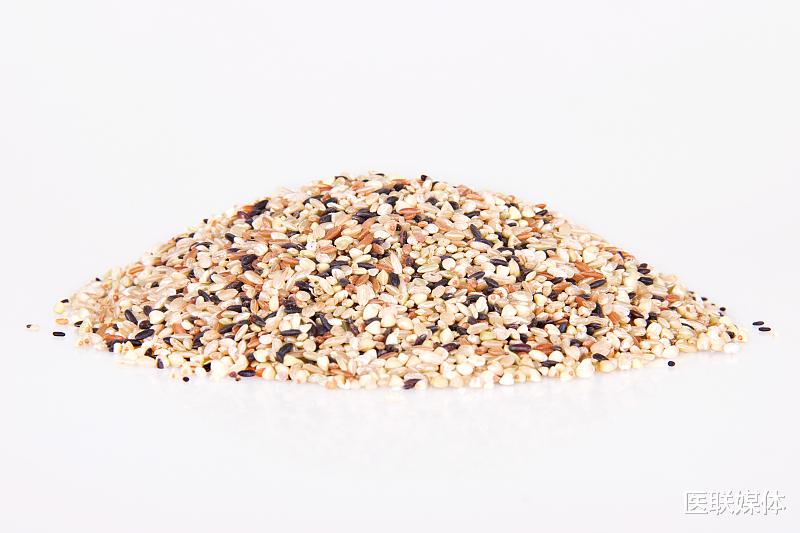 血糖|患上糖尿病，血糖异常波动？或是这2种营养素摄入不足，别大意