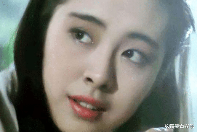 『演艺圈』这几位女明星让人感觉非常遗憾，颜值高演技好，却宣布退出演艺圈