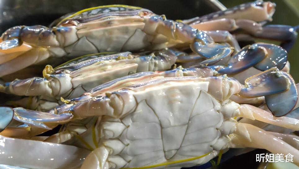 梭子蟹|梭子蟹买多了吃不完怎么办？学会这样保存，放1个月也不会坏