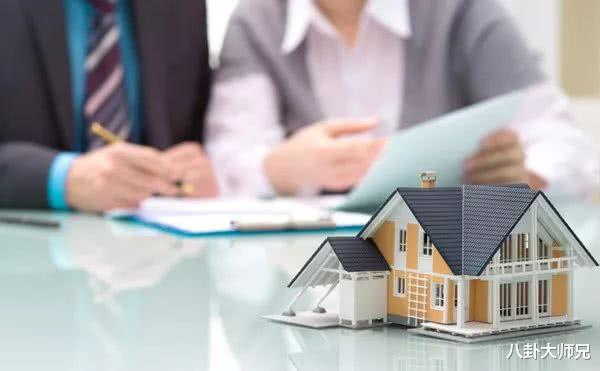 房产证拿到后，要“趁早”办理3件事，不然房子可能不是你的