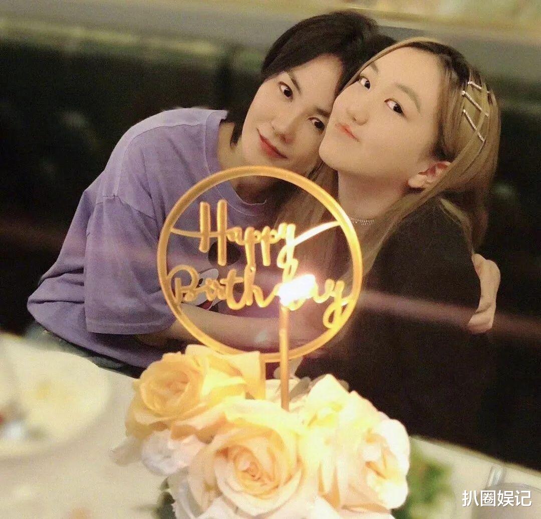 「袁姗姗」袁姗姗越混越差不无道理？她不光路人缘不好，在圈内的风评也很差！