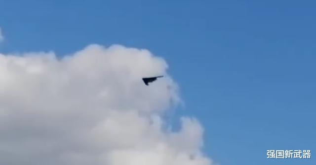 轰-20▲轰-20已经于5月8日首飞？《航空知识》说出了实话：将会大方亮相