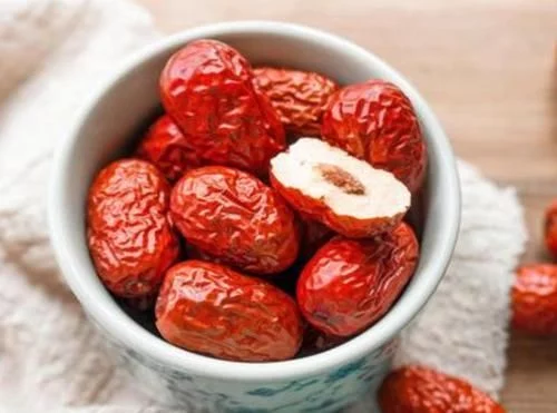 红枣■老中医：红枣要少吃，最好不要吃！到底为什么？早知早受益