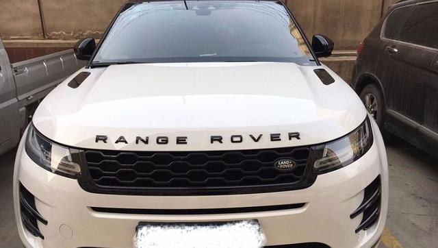 奥迪Q5@又降6万,从入华70万跌至30万,5屏联动+四驱,买不起奥迪Q5看它