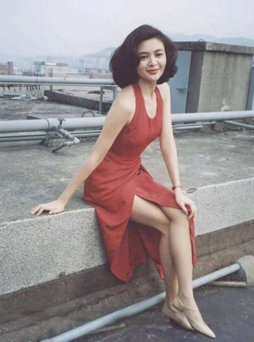 短发|双十一，停止剁手，都来看看美人吧。