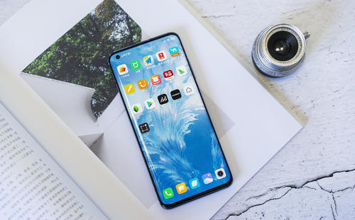 iqoo|八部全能型的手机带回家,性能很强续航不差,大人小孩都爱用