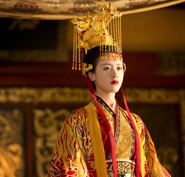 袁冰妍|《琉璃》袁冰妍十世造型，褚璇玑最仙，战神最飒，女帝最惊艳