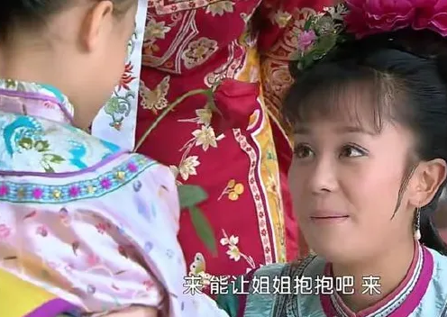 紫薇：新还珠格格：紫薇刚入宫后，谁记得她对九格格说了啥，这么快就沉不住气了