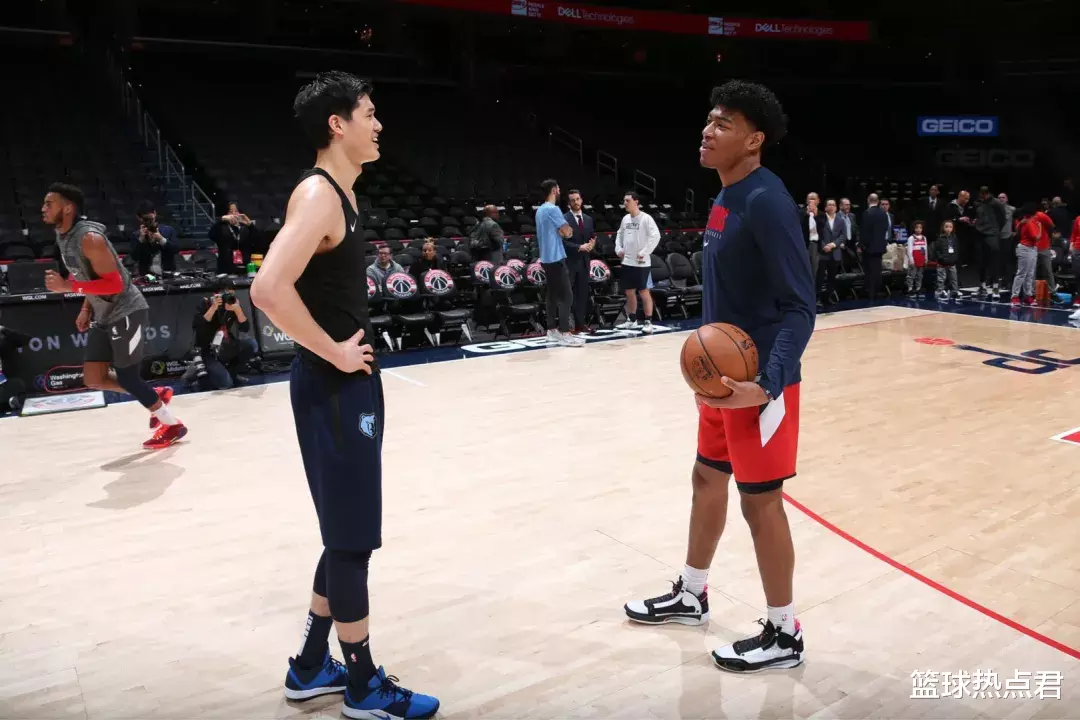 斯蒂芬·库里:比威少库里都猛!NCAA冠军队亲自招募!中国下一个NBA球员要来了啊!