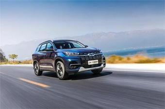 奇瑞瑞虎@不谈价格，瑞虎八驾驶感受，质感方面跟CRV，途观L等差多少？