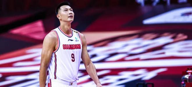 易建联|重磅！今晚京粤大战，易建联受伤不打了