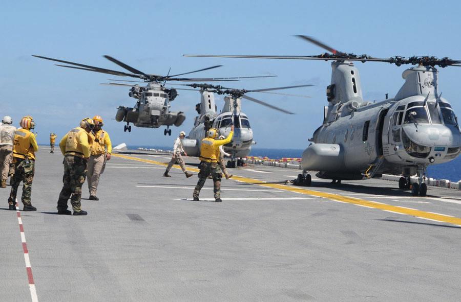 『反舰导弹』大批美舰火速撤离海峡，五角大楼收到现场报告：白宫弥漫悲观情绪