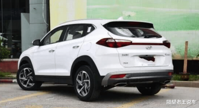 现代途胜：?2个月没白等，合资车刚上市17万买不起，如今降至13万，果断放弃CRV