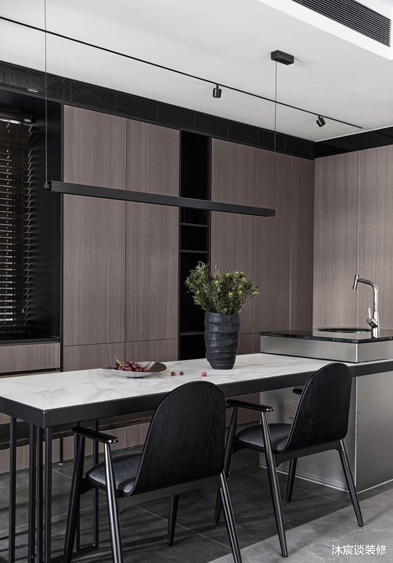 教科书式|看了这么多装修，发现最高级的还是黑白简约风，简洁明了一见倾心