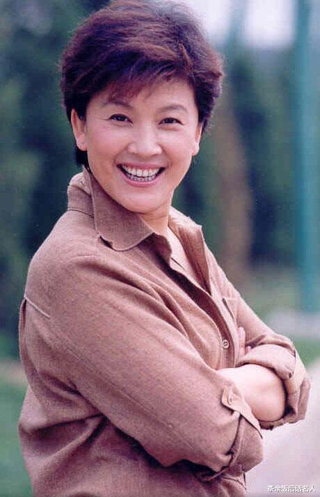 邓婕|影视圈四位拒绝生育的著名女演员，而今年过60有遗憾