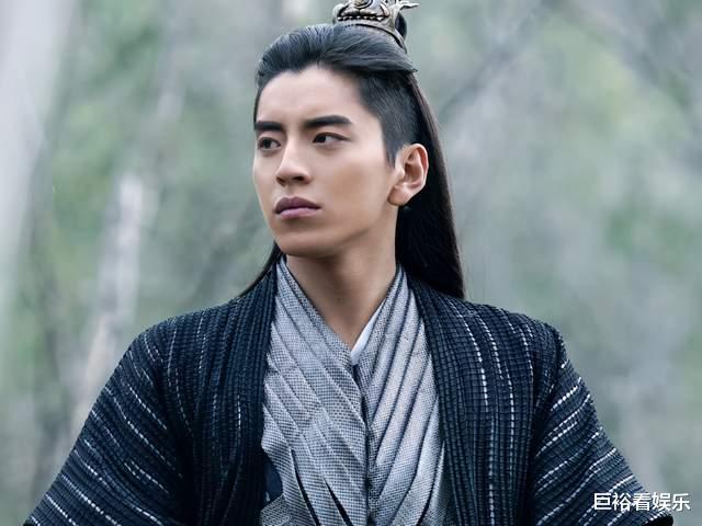 腾讯|腾讯又一古装剧“爆”了,开播3天全网登顶,却收获满屏一星?