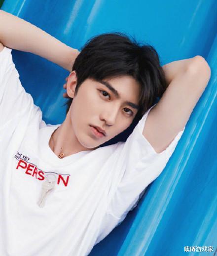 东方风云榜|东方风云榜惹争议，肖战和蔡徐坤排名领先，有实力不如高颜值