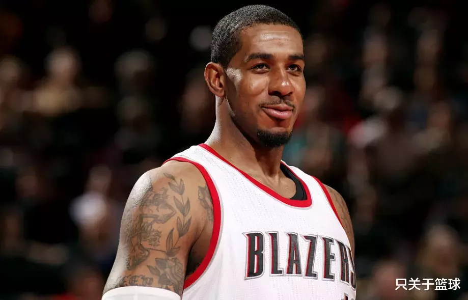 『马刺队』阿德赛季报销与马刺童话破灭：本想互相成全，怎奈各自凋残