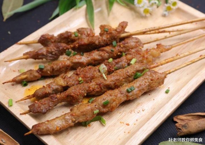 『腊肉』各种烧烤制作商用配方，制作详细精确到克，腌料酱料全都有