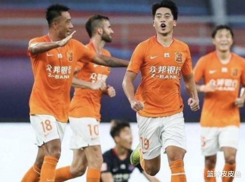 积分榜|中超积分榜：2-0！卓尔完胜重庆升第3，国安恒大强势领跑，上港屈居第 2！