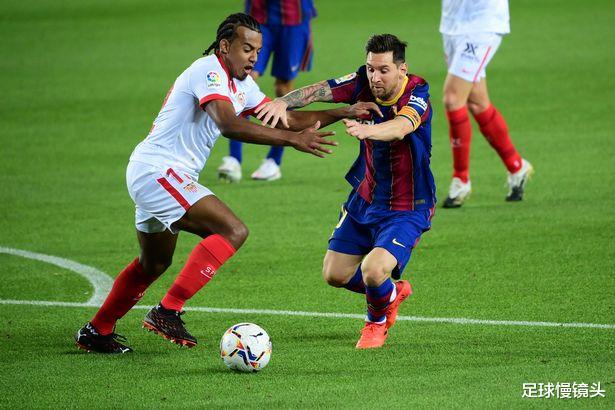 梅西|重磅！曝梅西最快1月可赴曼城，巴萨降薪举动存漏洞，瓜帅利好