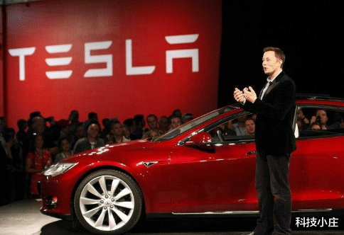 市值|又一“世界首富”溃败，计划关闭1000家门店，市值蒸发2140亿！