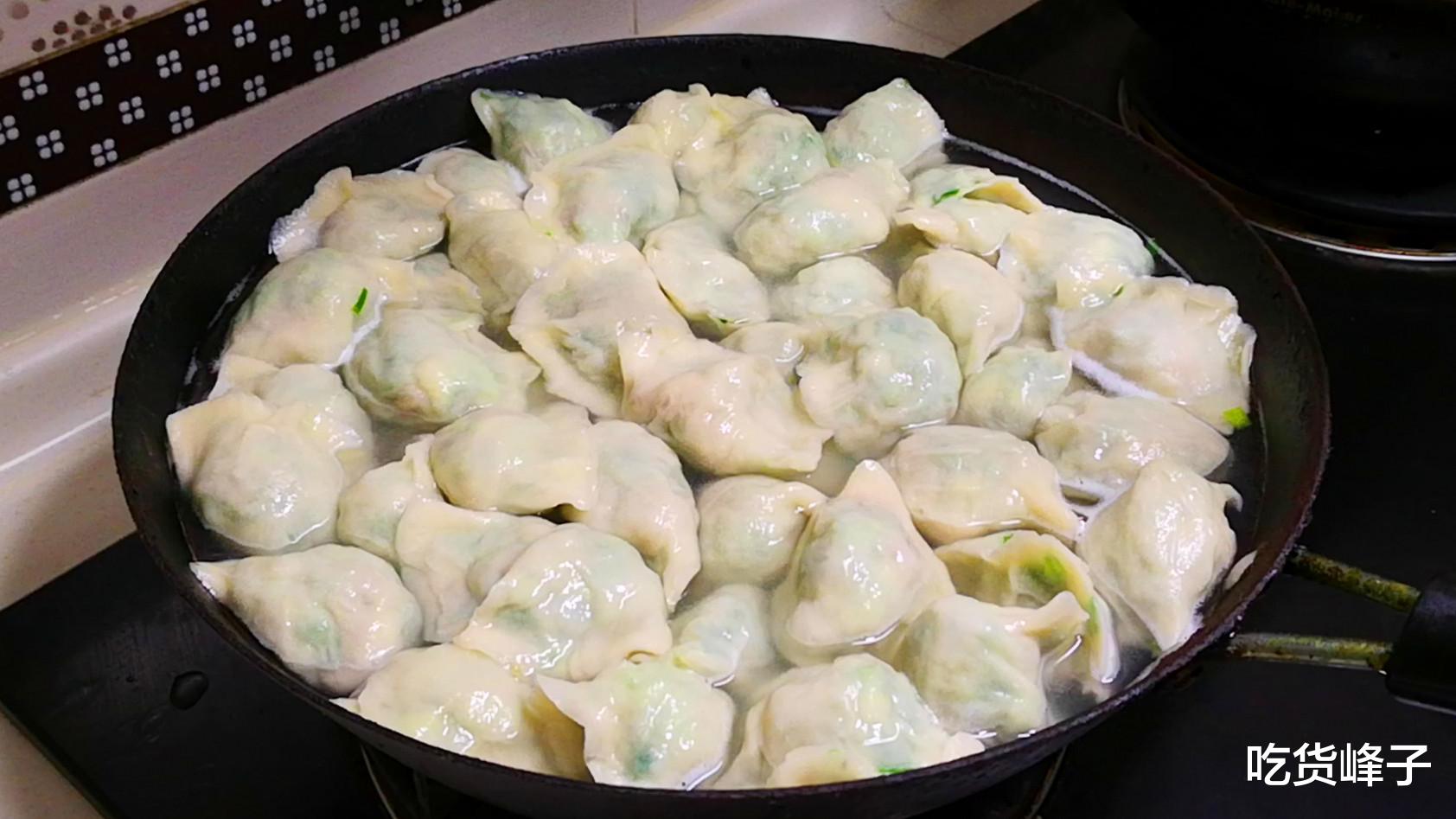 韭菜饺子@调韭菜饺子馅，要牢记“3不放”，很多人不懂，难怪没有饭店的香
