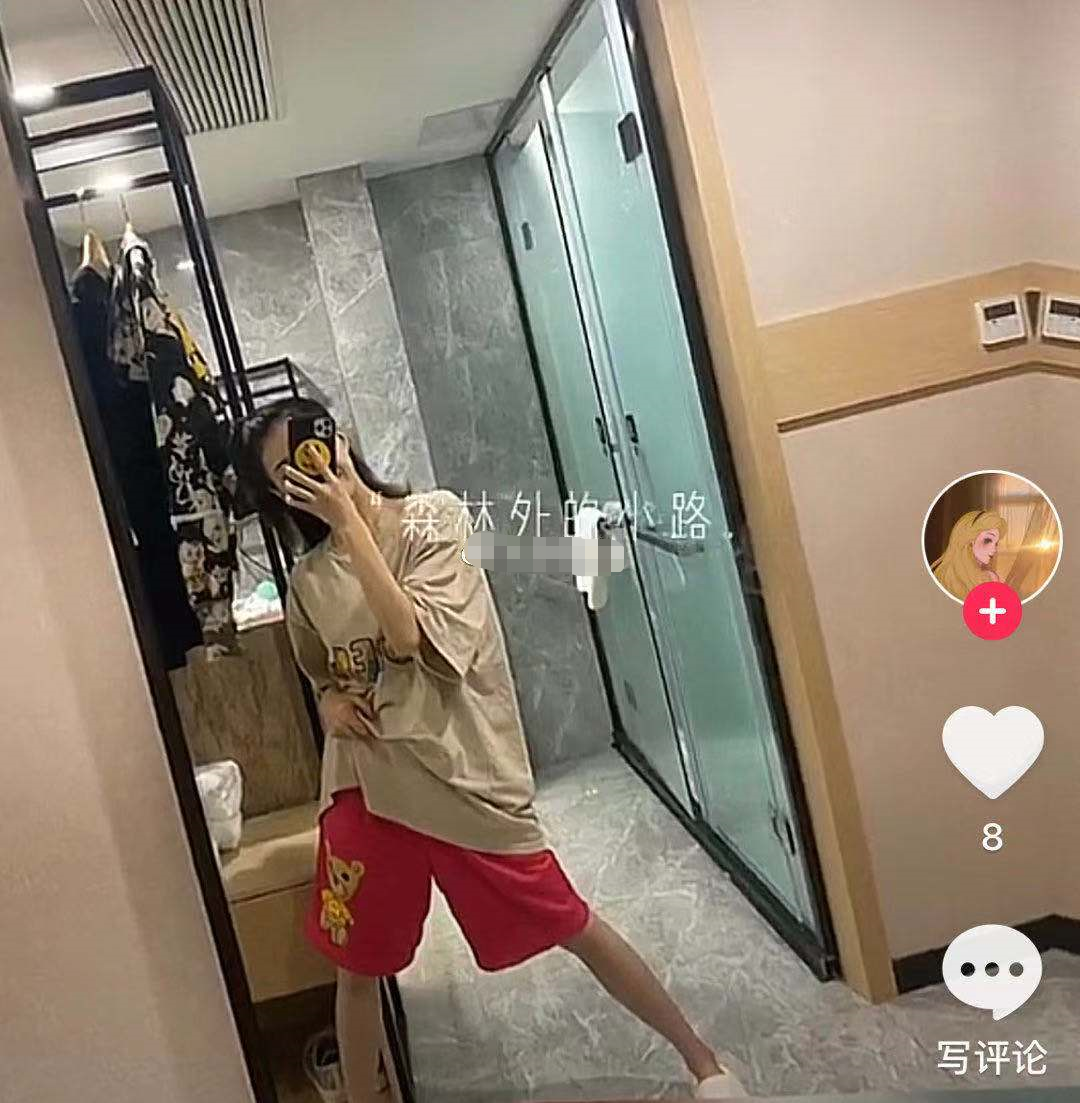 雷神4|赖冠霖被扒和女星恋爱,粉丝回踩曝秀恩爱小号,穿情侣装还疑同游