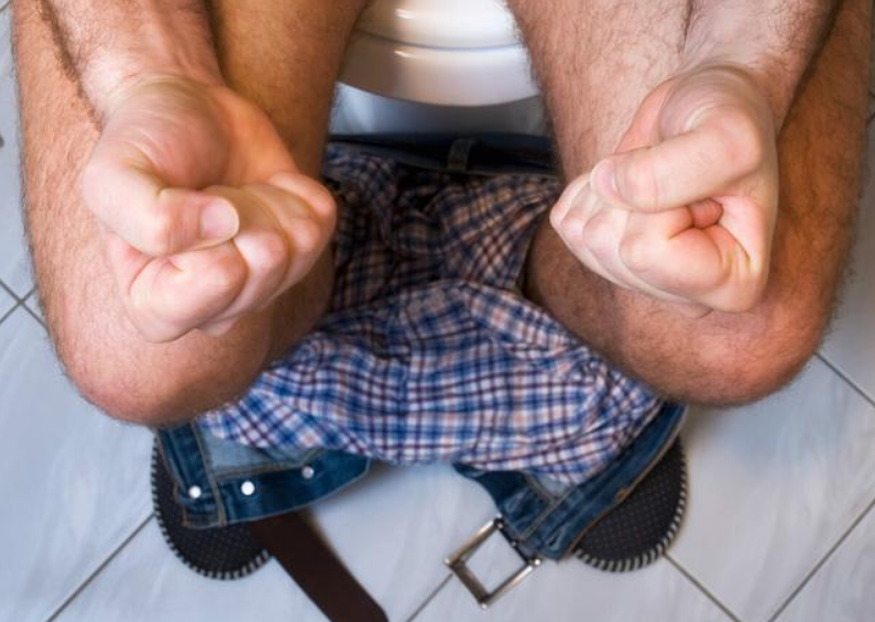 血糖|胃癌来临，上厕所常出现4种“怪象”，若1个没有，值得恭喜