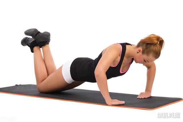 俯卧撑|每天坚持80个俯卧撑和80个深蹲，对你的身体有哪些好处？
