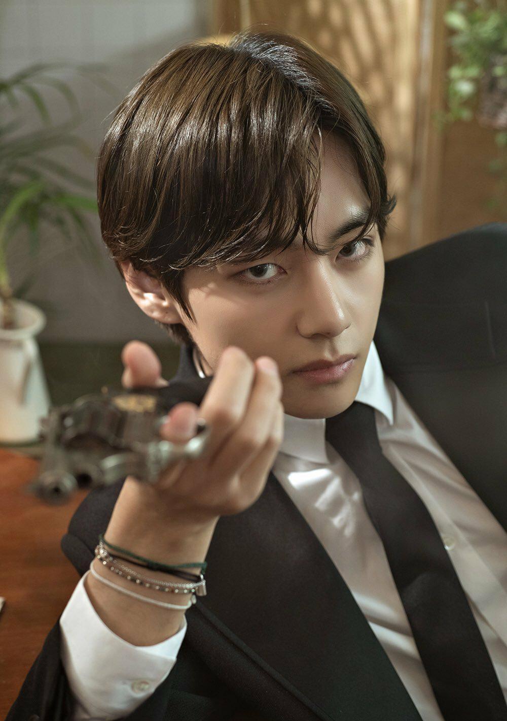 防弹少年团|BTS和TWICE的成名之路相似，现在的韩流乐坛，出道即巅峰成为魔咒