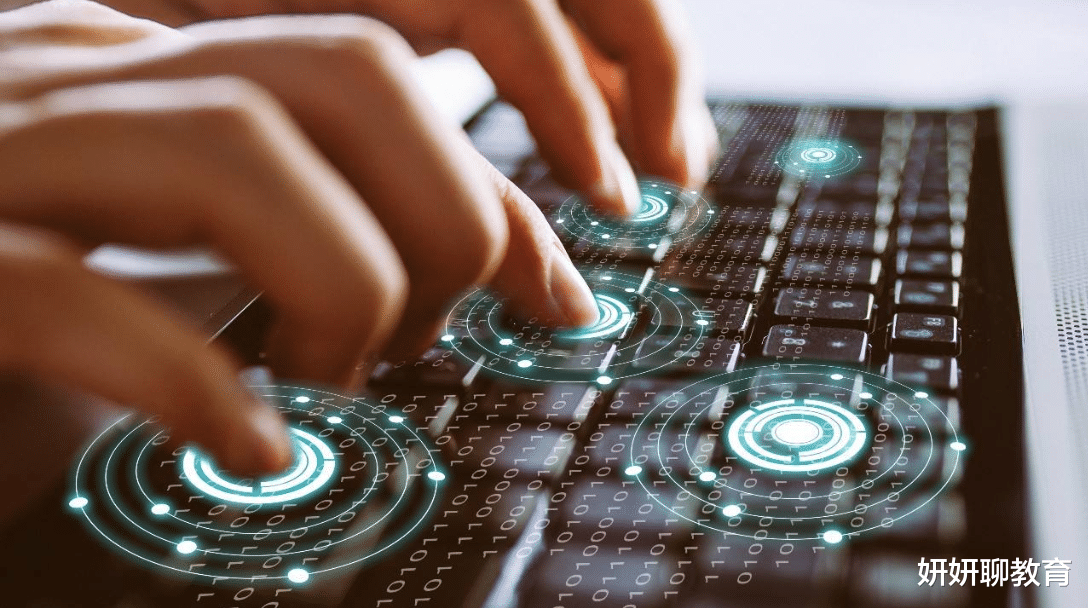 大学|学生没钱没背景,这4个专业容易端上“铁饭碗”,本科专科均可