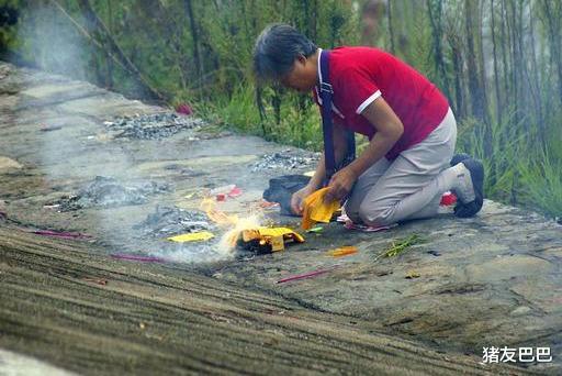 中元节|农村俗语“七月半，鬼乱串，没事别去河边站”，中元节有啥讲究？