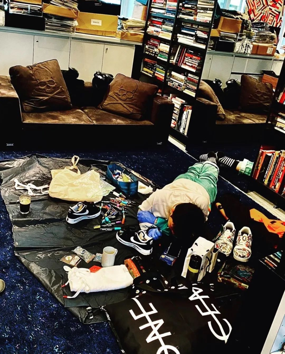 权志龙|他的消失，不是没有原因的