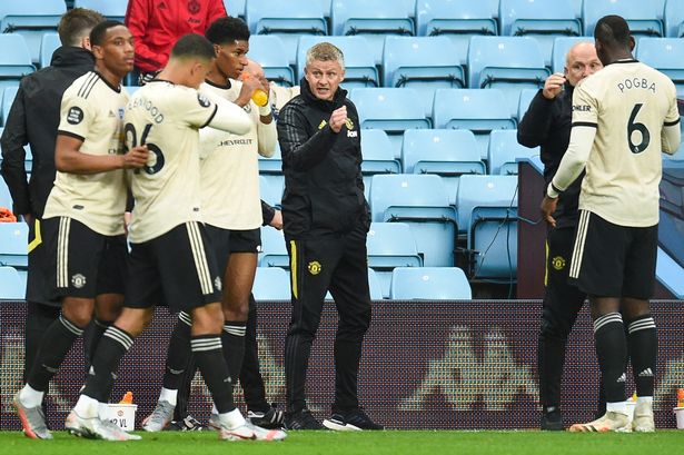 曼联|曼联最早下周一锁定欧冠名额！英超前五已经稳了，索帅仍力争三甲