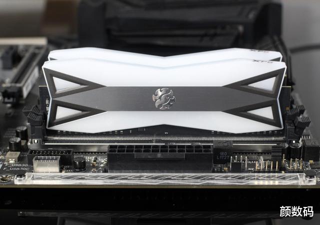 主板|XPG D60G DDR4-3600内存超频测试，免费性能真香