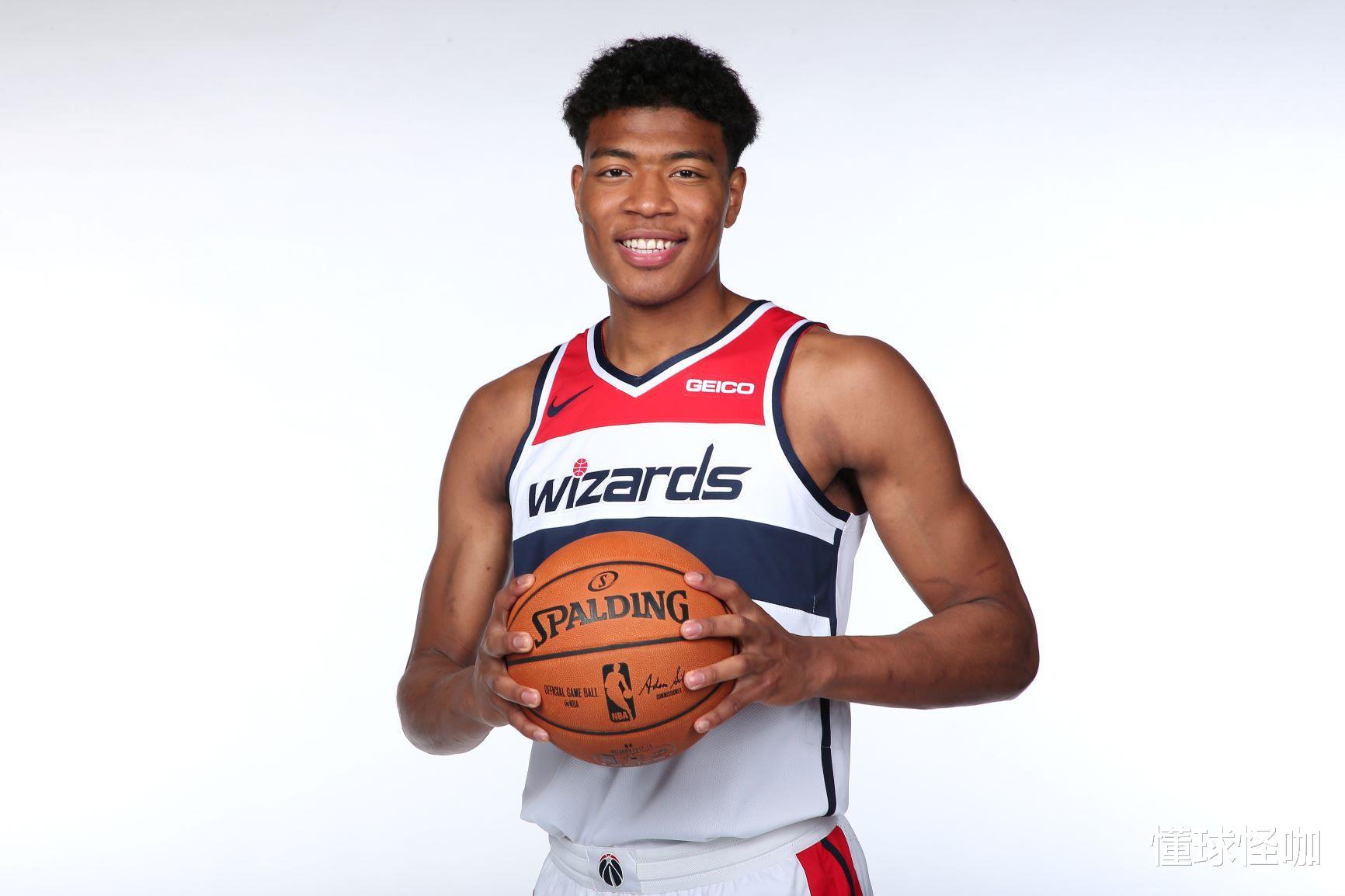 维金斯|碾压易建联周琦，2米08深圳大汉打出生涯最佳表现！喊话姚明：快归化！