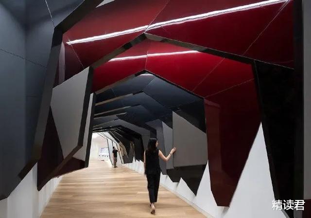 「李子柒」李子柒豪宅曝光，我看到背后最悲哀的一幕：中国式审美正在被毁掉