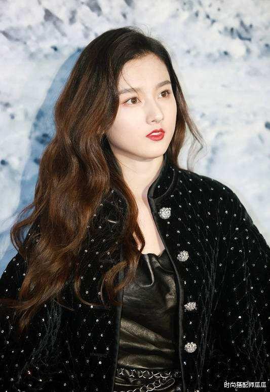 发型|?不管你是什么脸型,也不要留这5种发型,真的超显老!