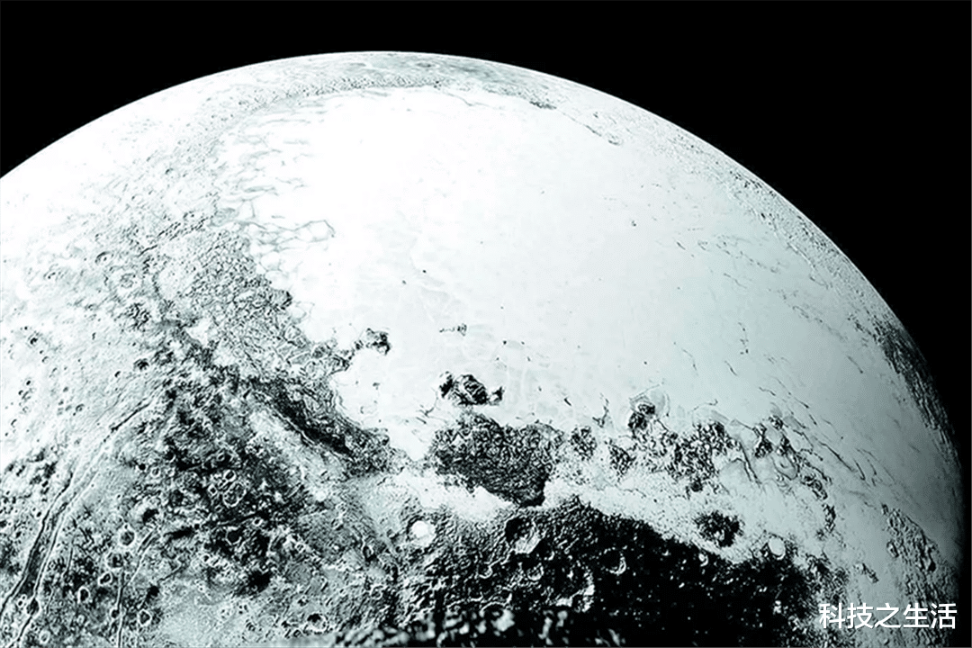 冥王星|冥王星是否有白天？距离太阳59亿公里，太阳都变成了星星！