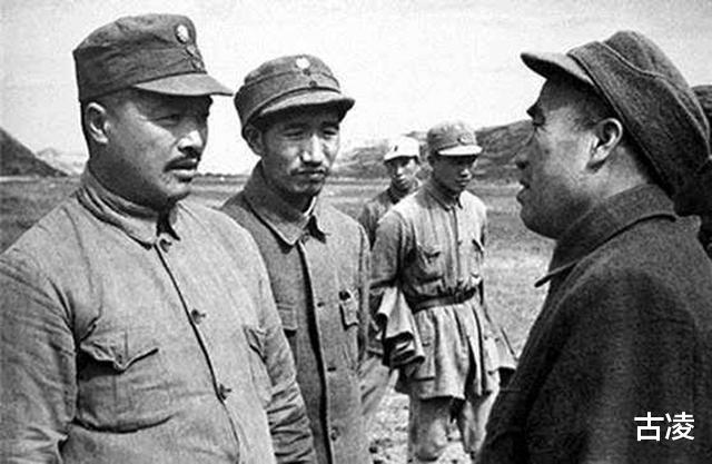 『北京市』副团长战亡，母亲每年祭奠，17年后北京突然来信：请亲娘来相见