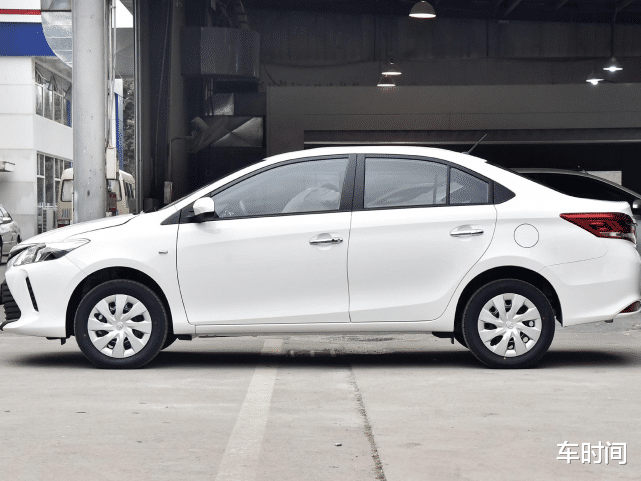 丰田威驰|号称“小亚洲龙”!一公里仅3毛钱,5.68万起,果断放弃本田思域