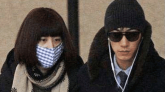 杨幂■杨幂刘恺威离婚不算啥，贾乃亮李小璐离婚也不算啥，他离婚才最意外