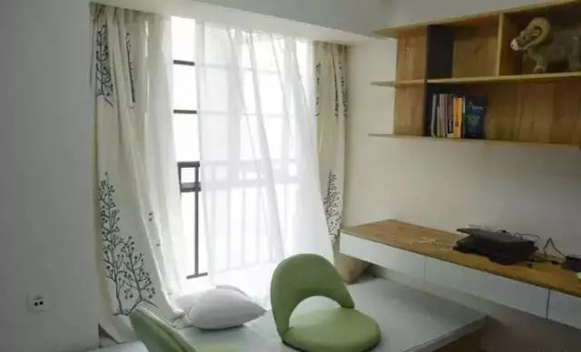 【】一房当作两房用，小户型做个榻榻米，邻居都在学着做