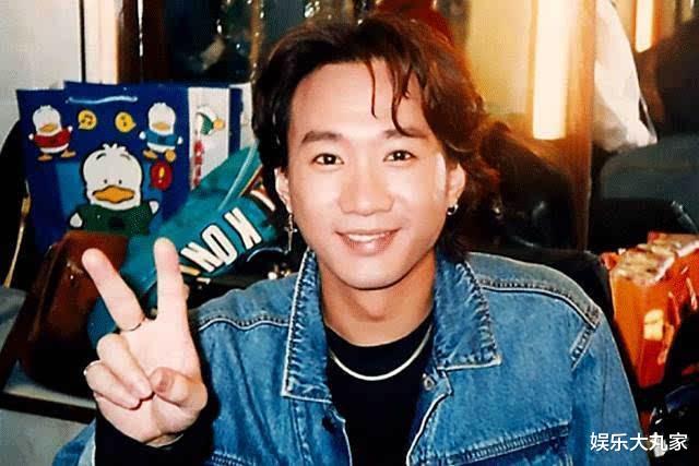 「黄家驹」27年前,黄家驹从舞台坠下,6天后他只留下3个字,遗憾去世