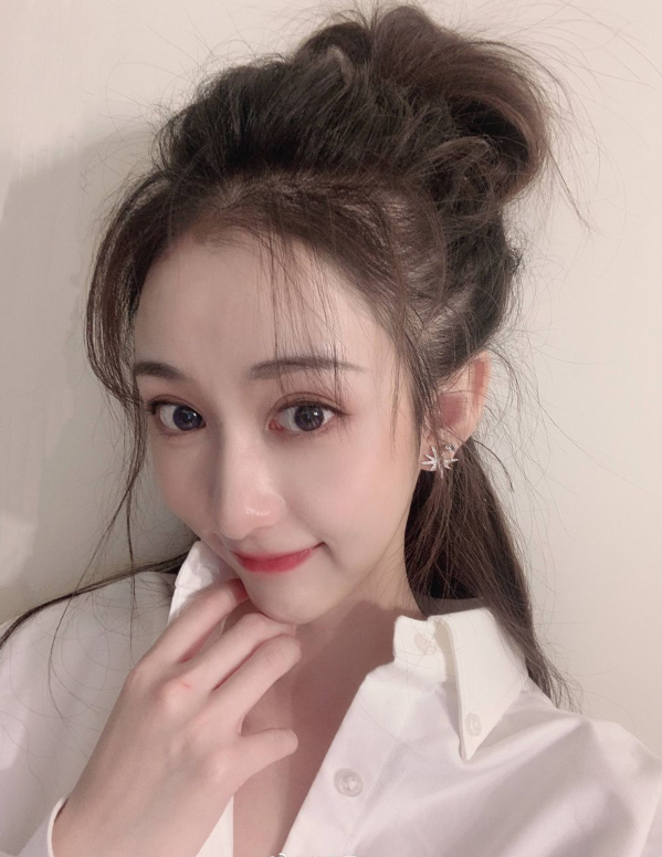 微微一笑很倾城|还记得《微微一笑很倾城》的她吗？新剧合作林更新，越来越网红了