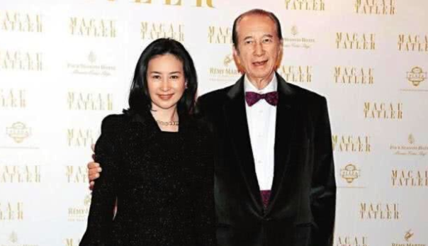 #赌王#赌王第17子何猷邦神秘身份揭开：自幼精神异于常人，现长居美国