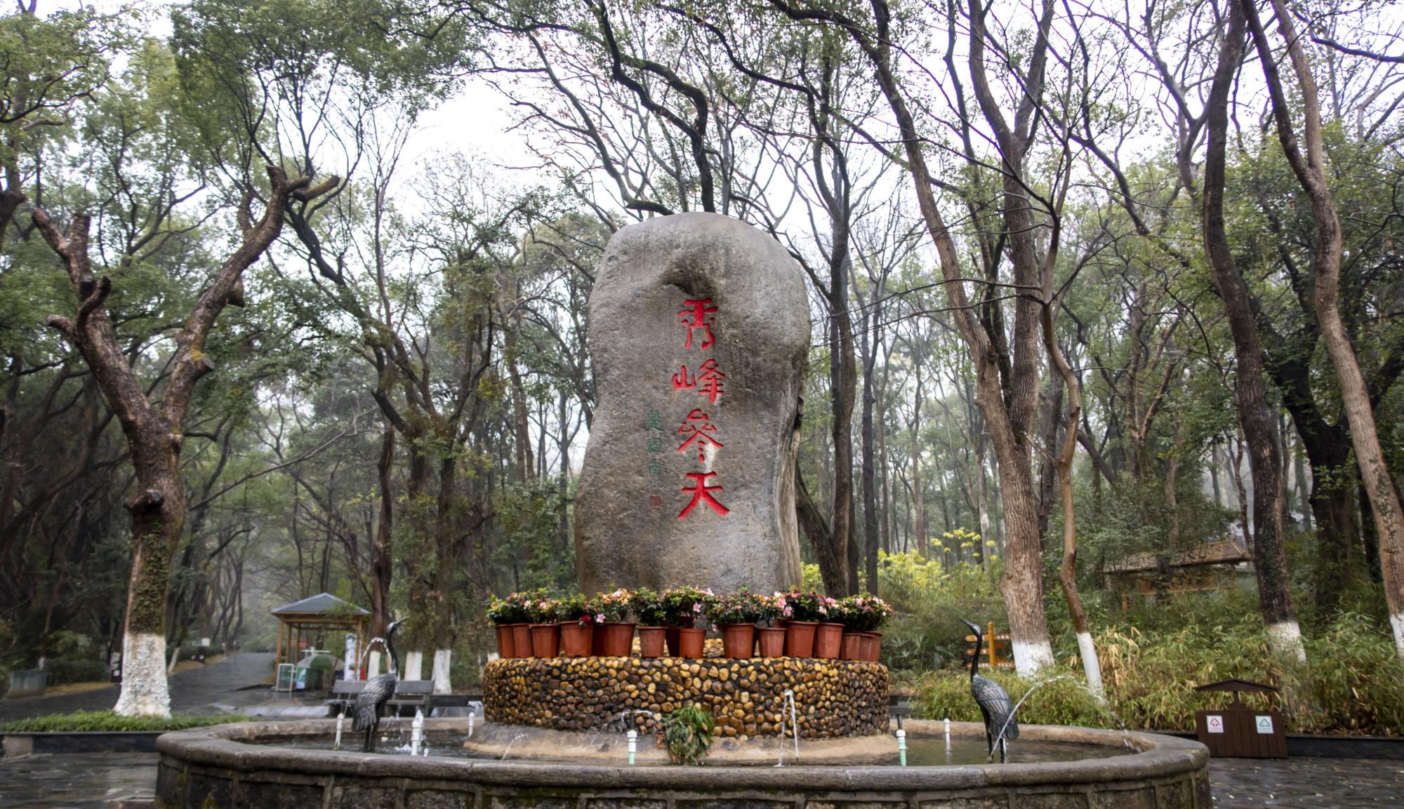 「庐山」1200年前李白的望庐山瀑布，现在瀑布什么样了？